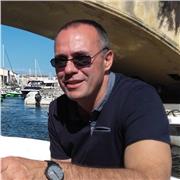 Formateur en langue Anglaise dispensant ces interventions de manière ludique pour un meilleur apprentissage. Tous niveaux